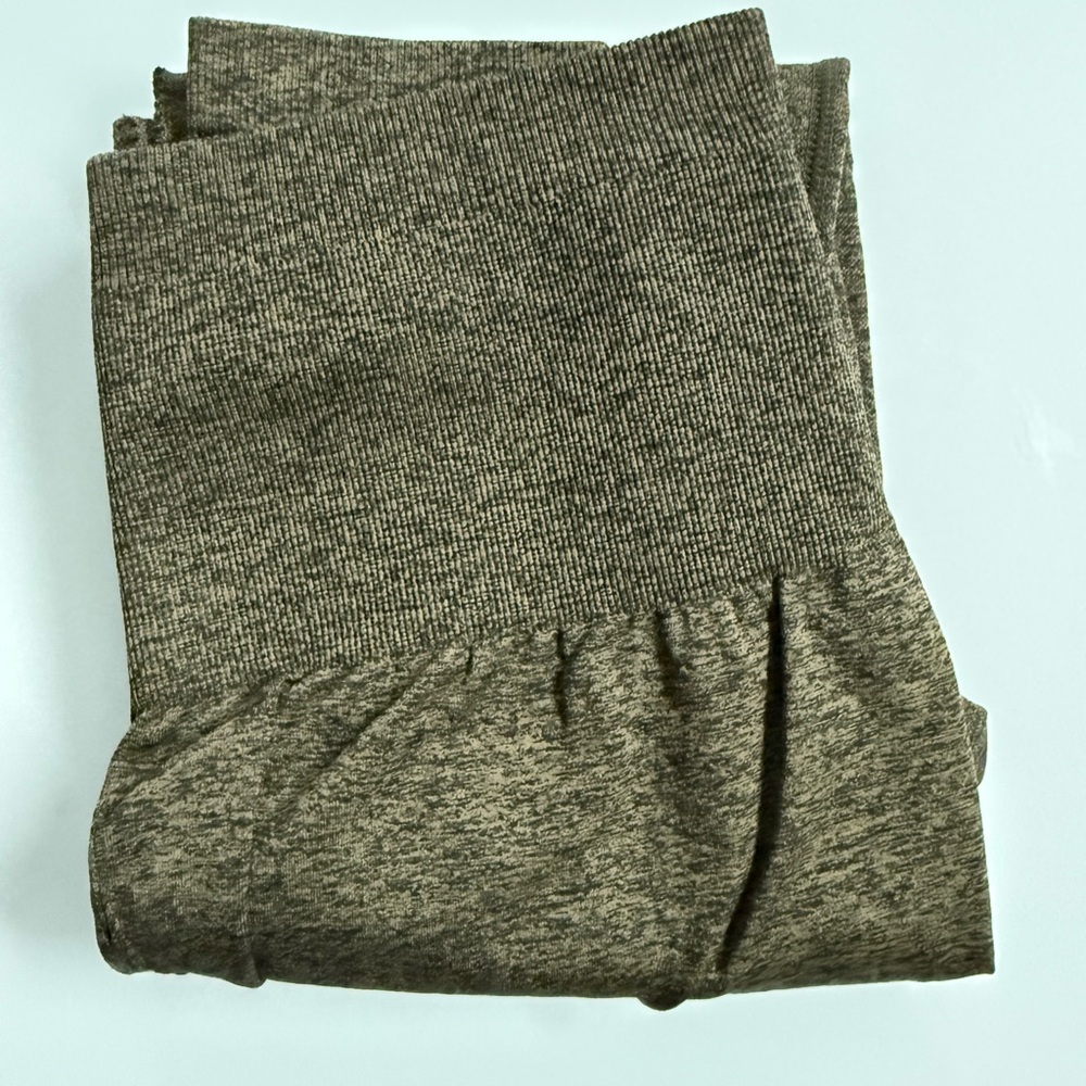H&M Olive Ribbed Knit Leggings
